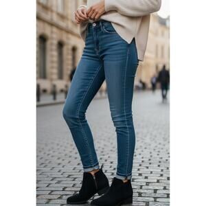 TOMS Dahlia Ankle Bootie Suede Women's Size 9.5 Black 1.5" heel Airtek footbed